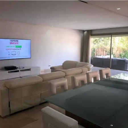 Charmante Villa Sur Golf